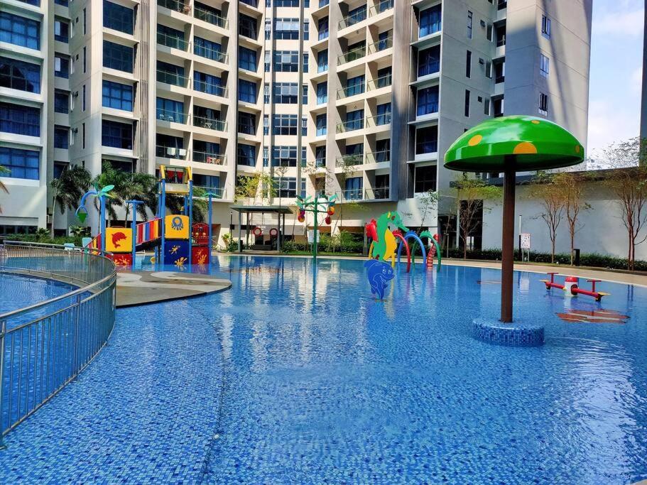 Atlantis Melaka-2bedroom-8pax-free Wifi *